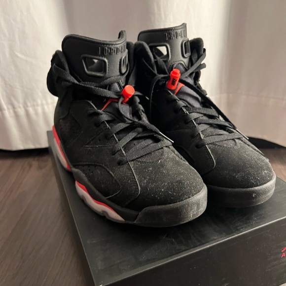 Jordan 6 Infrared Size 9.5 - Picture 3 of 5